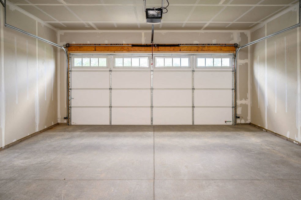 Garage Parking at Hathaway Meadows, Farmington, New York