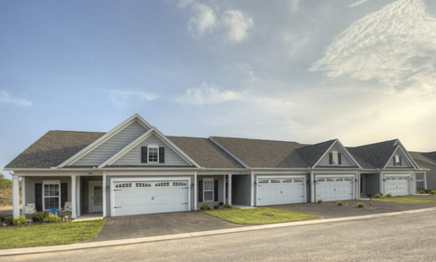 12 Fernwood Dr 2-3 Beds Apartment for Rent