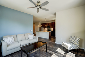 480 N Sherman Ave Studio-2 Beds Apartment for Rent - Photo Gallery 3