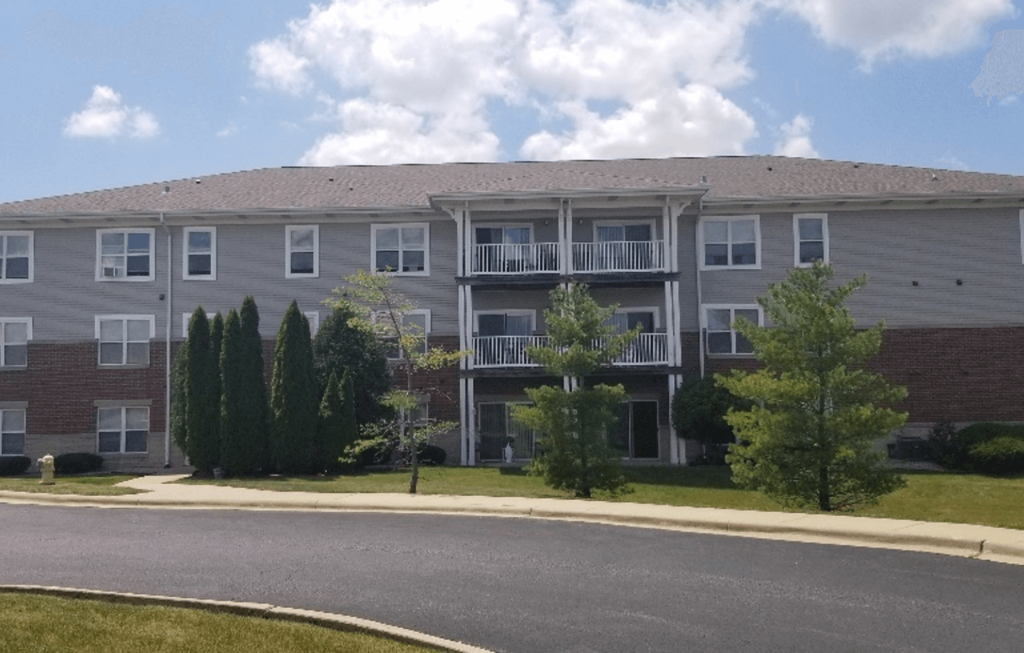 St James Senior Estates, Senior Housing in Crete IL. Affordable one bedroom apartments and two bedroom apartments. Smoke free. Managed by Wisconsin Management Company