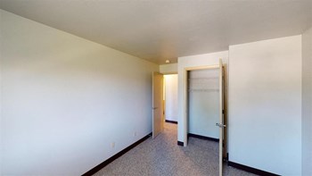 1564 Troy Dr 1-3 Beds Apartment, Affordable for Rent - Photo Gallery 6