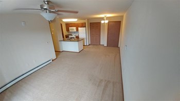 305 E Main St 1-2 Beds Apartment, Affordable for Rent - Photo Gallery 4
