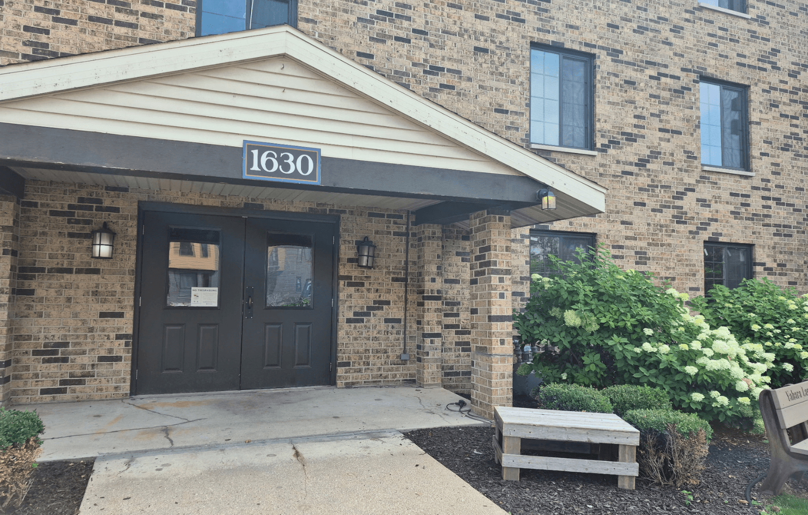 Yahara Landing Apartments