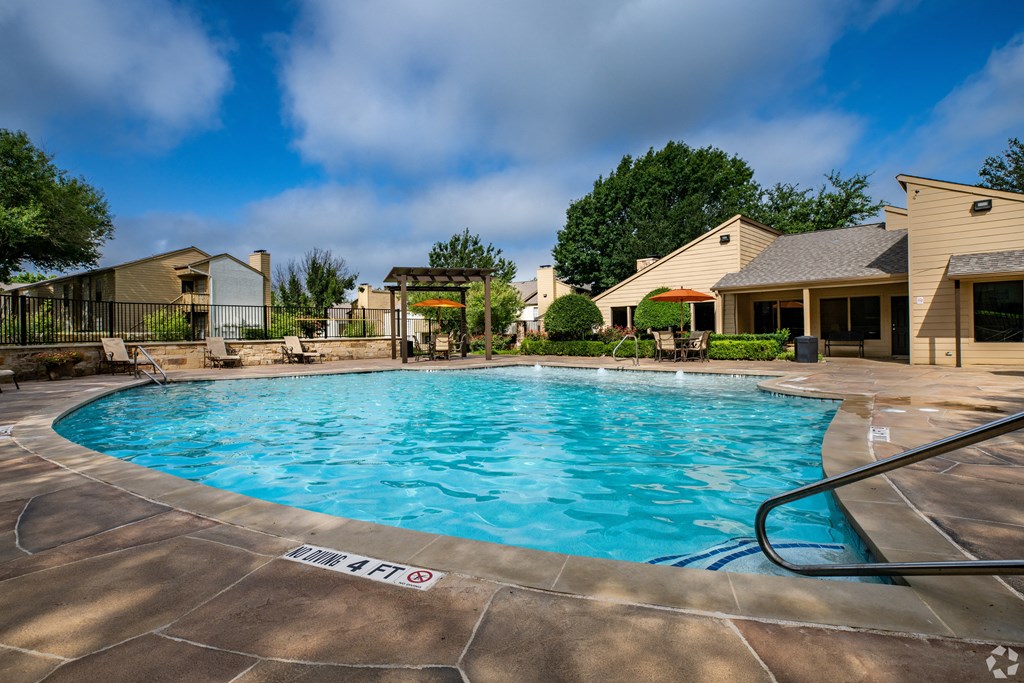 Pool View at Summit Ridge Apartments, Temple, TX, 76502