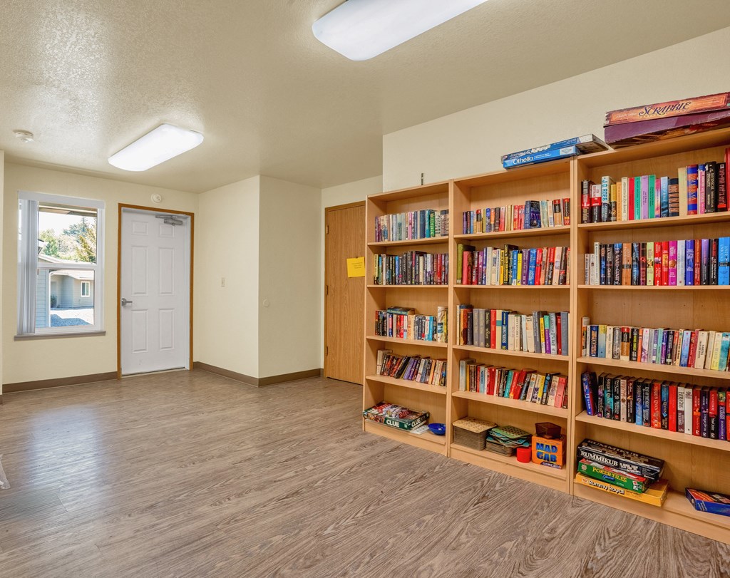 the library at the preserve