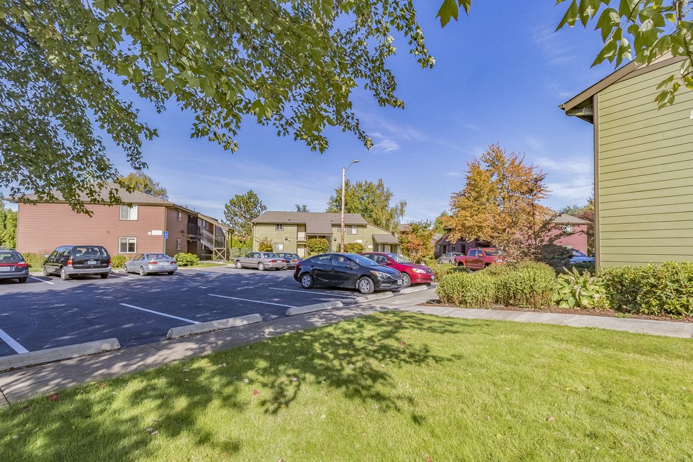 Cascade Valley Exterior