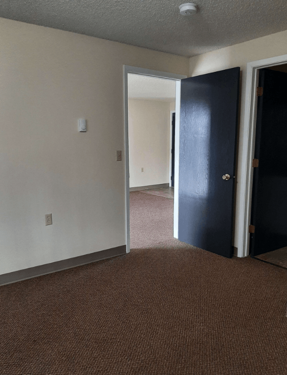 Bedroom in Eagle Cap Cottonwood Apartments in Joseph, Oregon