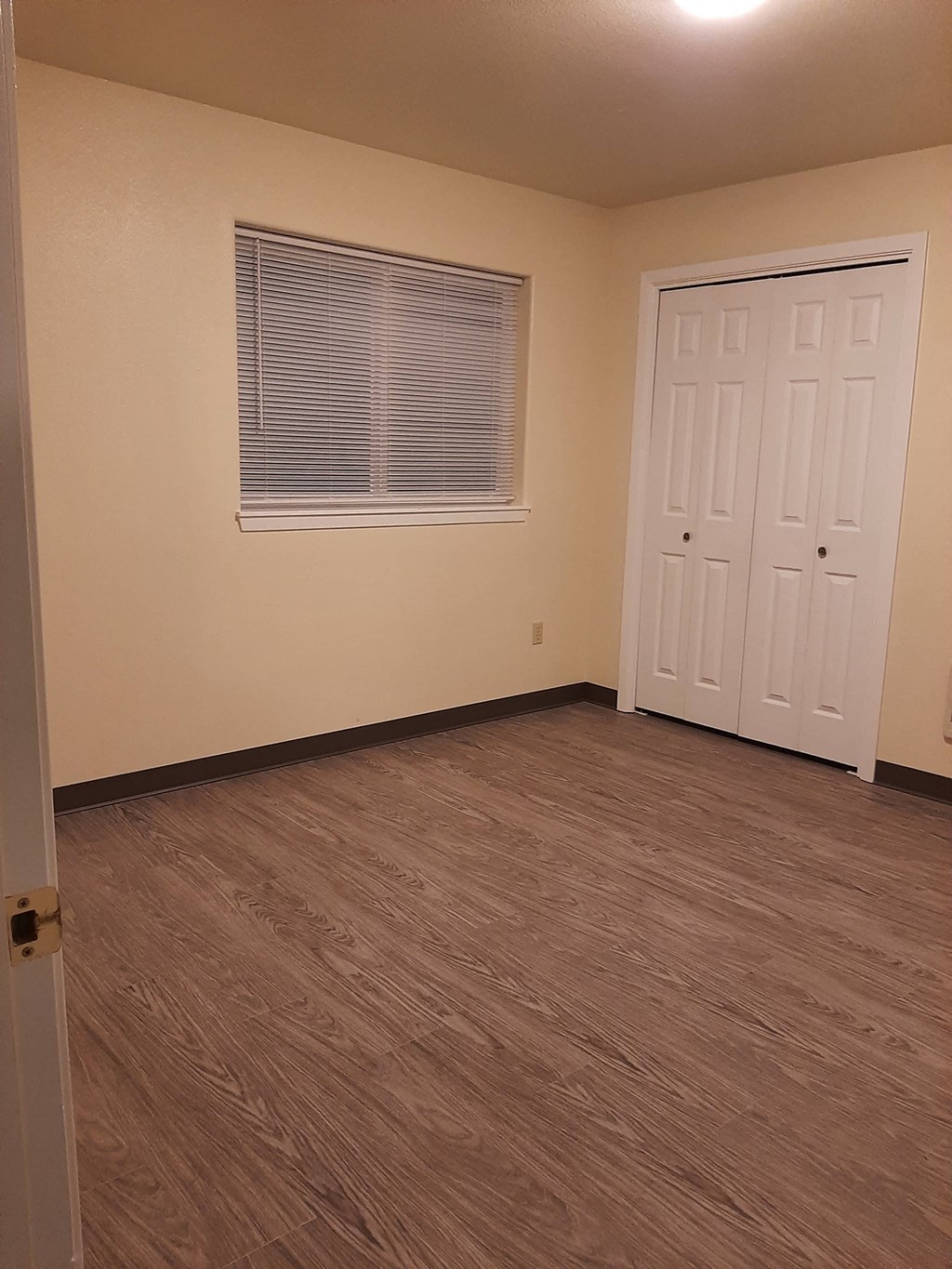 Bedroom in Leisure Way Too Apartments in Wallowa, Oregon