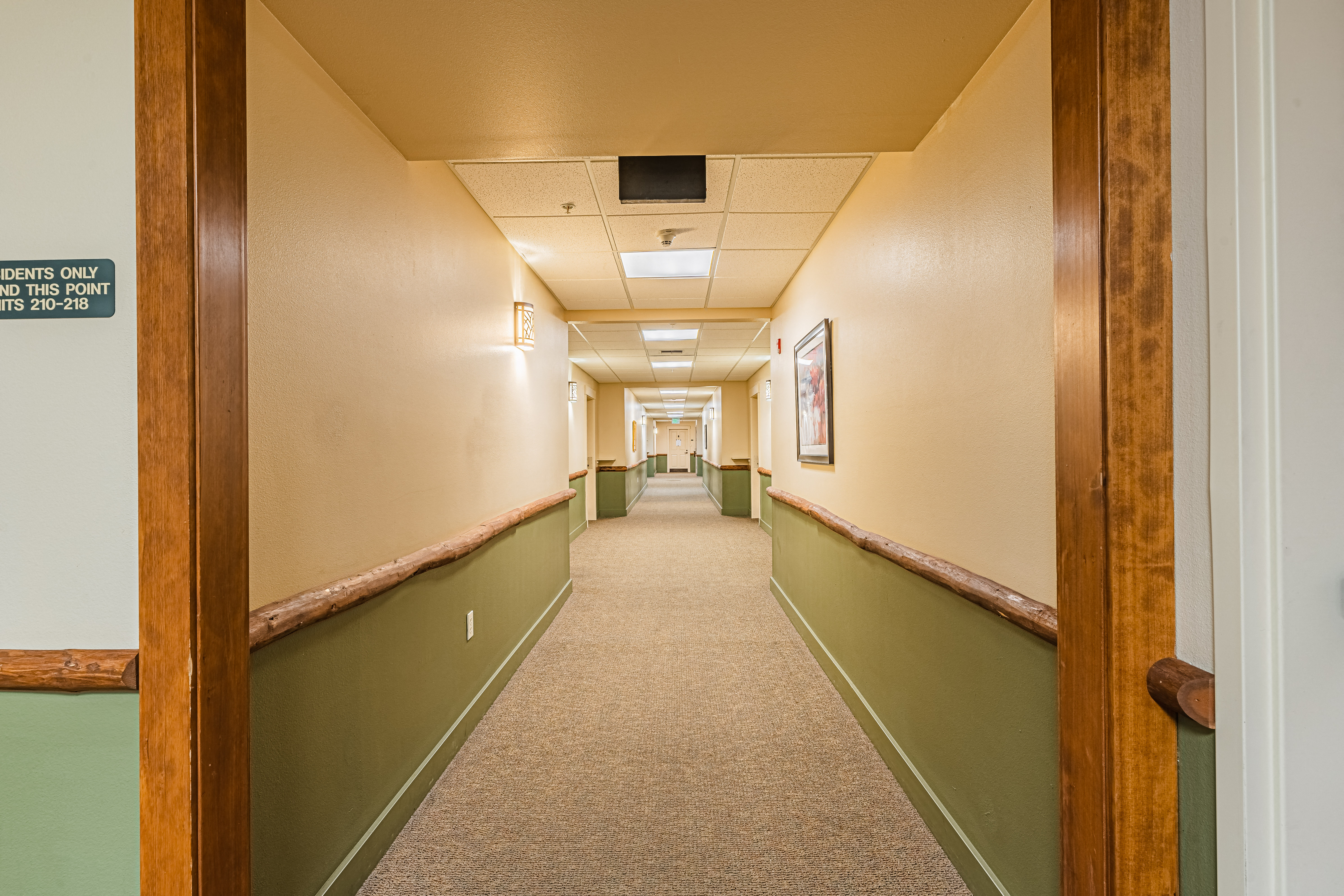 Mountain Laurel Lodge