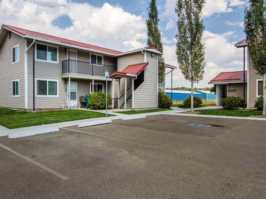 Mountain Crest Apartments, 607 SW 2nd St, Enterprise, OR RentCafe