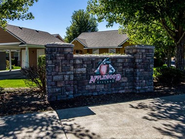 Applewood Entrance Sign