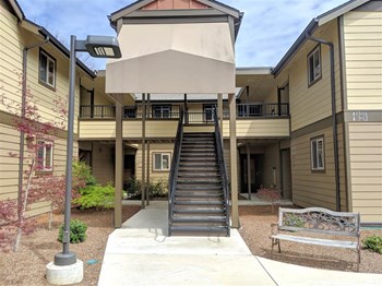 556 G Street 1 Bed Apartment, Affordable for Rent - Photo Gallery 2