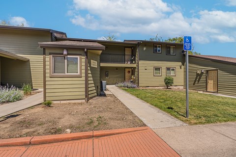 Stratford Exterior