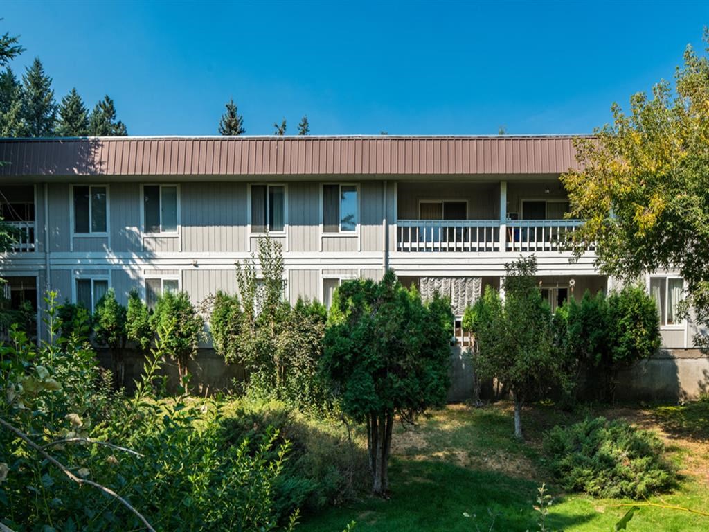 the building in which the hotel is located