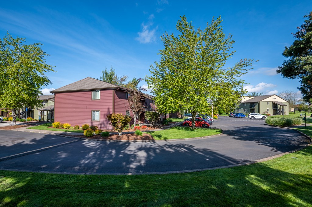 Cascade Valley Exterior