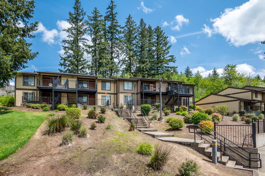 Timber GroveEstacada Village Apartments, 855 NE Hill Way, Estacada, OR