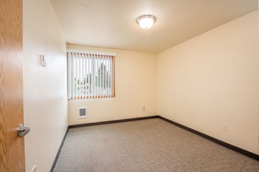 Glenhaven Park McMinnville Apartments, 1750 SW Sesame Street