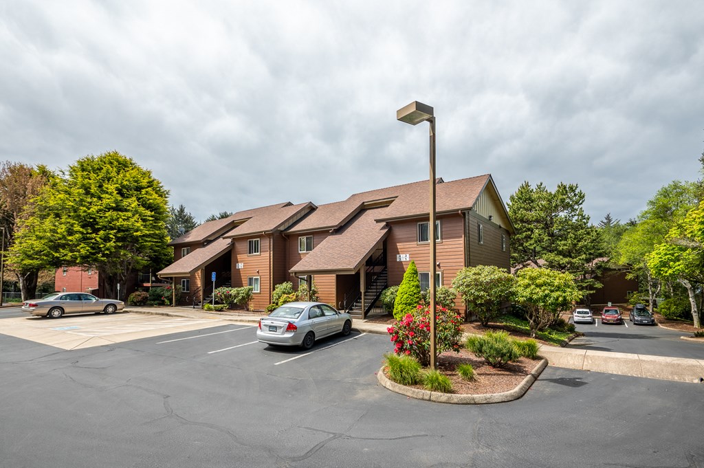 Spyglass Exterior View