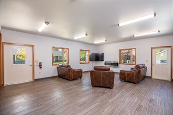 88059 5th St. Studio-2 Beds Apartment, Affordable for Rent - Photo Gallery 2