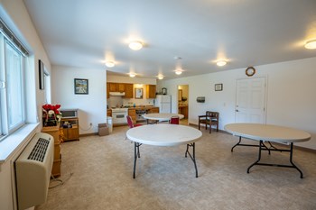 10700 Emily Drive 1-2 Beds Apartment, Affordable for Rent - Photo Gallery 5
