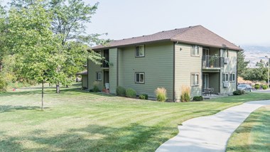 Stratford Exterior