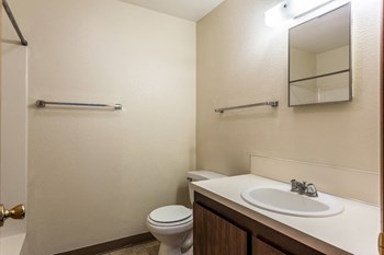 855 A Street West 1-2 Beds Apartment, Affordable for Rent - Photo Gallery 6