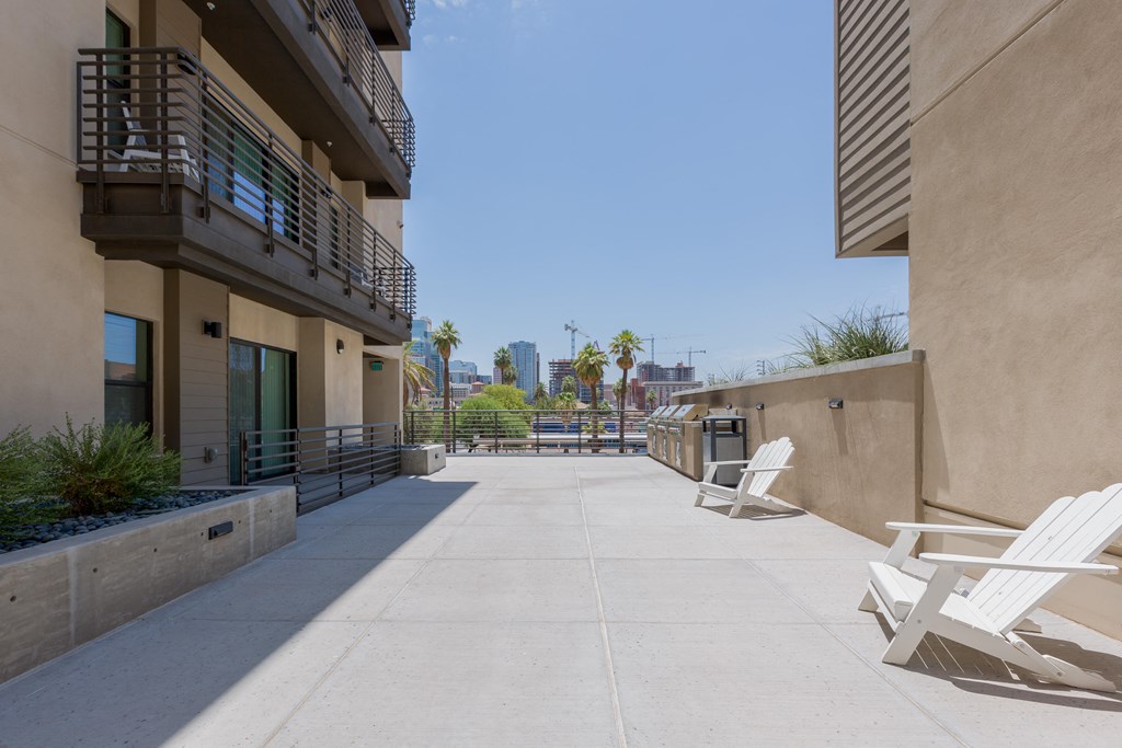 Outdoor Lounge Areas At Union at Roosevelt Apartments In Phoenix, AZ