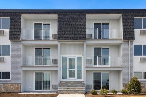 Front View Of Main Building with balconies at 151 Ocean Road LLC, Narragansett, 02882