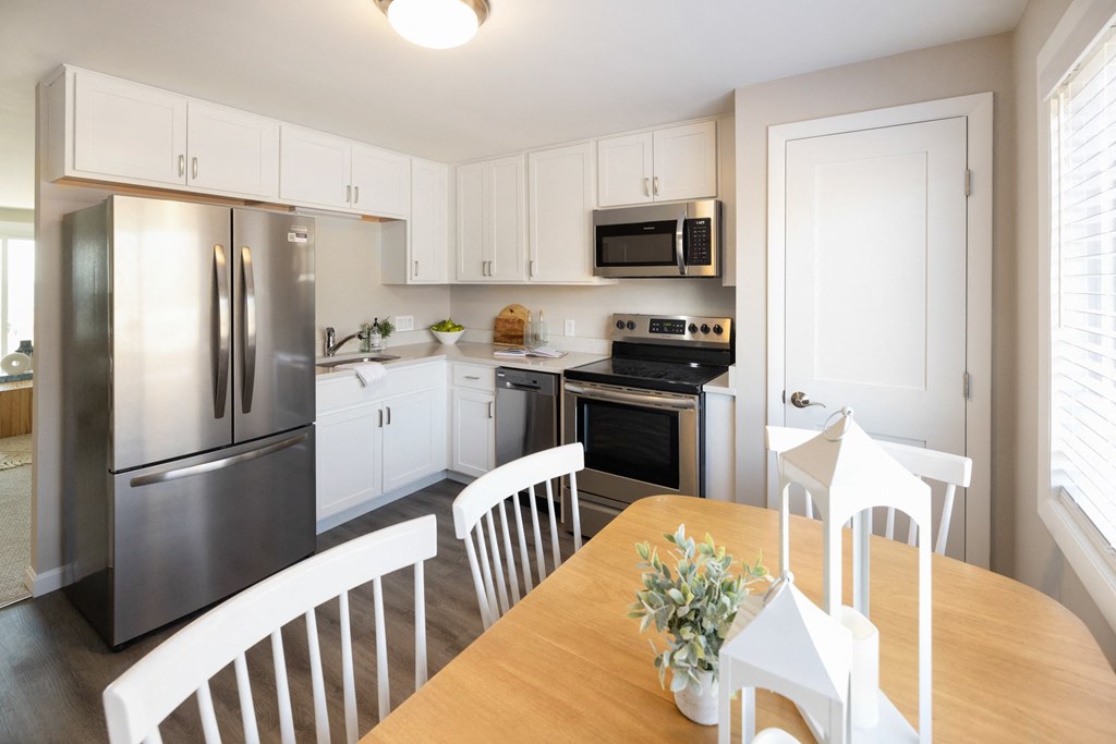 Efficient Appliances In Kitchen at 151 Ocean Road LLC, Narragansett, 02882