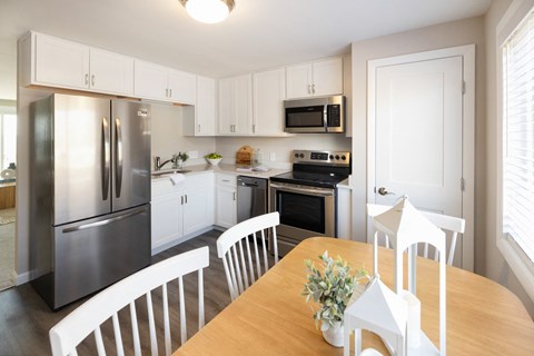 Efficient Appliances In Kitchen at 151 Ocean Road LLC, Narragansett, 02882