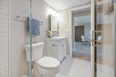 Designer Bathroom Suites at 151 Ocean Road LLC, Narragansett