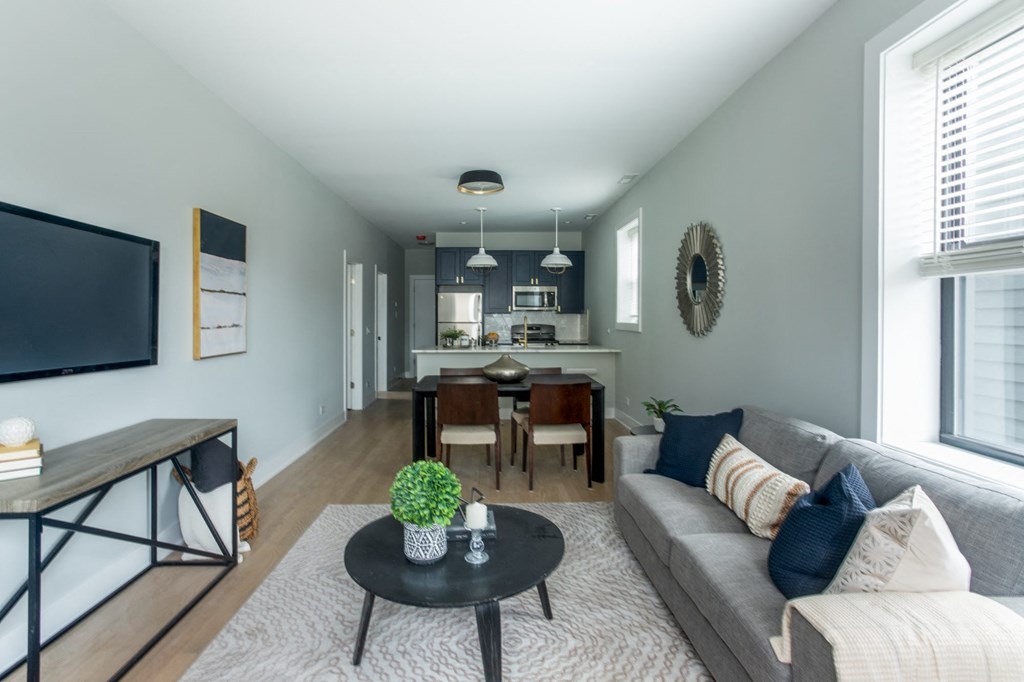 Montrose Seeley Apartments Chicago