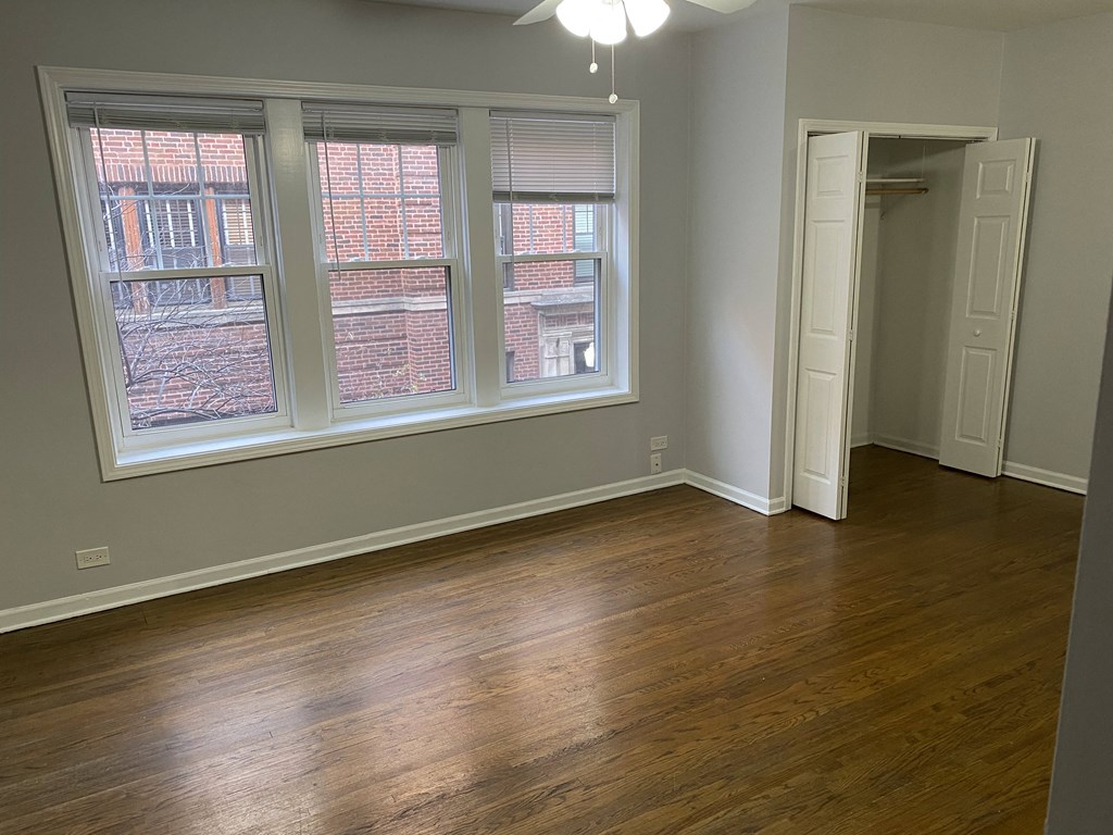 3708 Sheffield Chicago Apartment