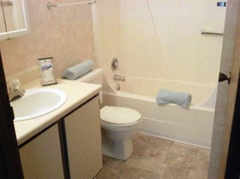 1116 N. Tennessee St Studio-2 Beds Apartment for Rent - Photo Gallery 2