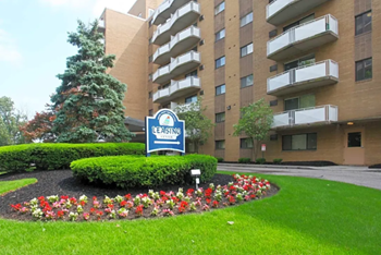 26011 Lakeshore Blvd 1-2 Beds Apartment for Rent - Photo Gallery 2