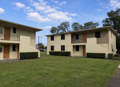 5537 Firestone Rd 2 Beds Apartment for Rent