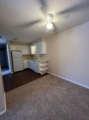 22155 Libby Rd 1-3 Beds Apartment for Rent - Photo Gallery 9