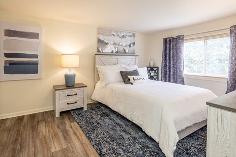 King Size Bedroom at Windsor House Apartments, Maryland