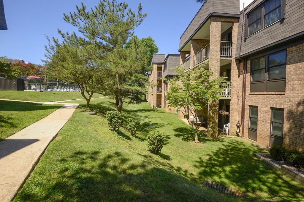 Exterior back at Charlesgate Apartments, Towson, 21204
