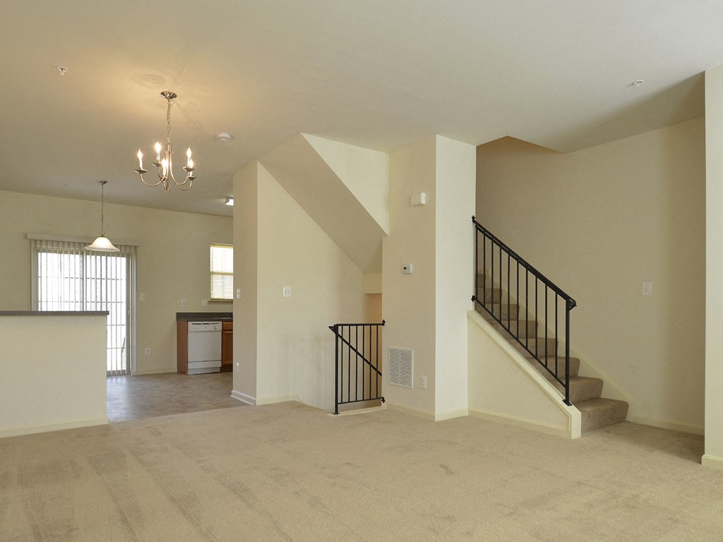 The Pointe At Manorgreen Townhomes