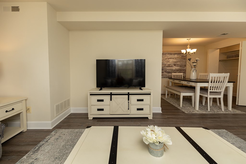 Living And Dining Area at Chapel Valley Townhomes, Nottingham, MD