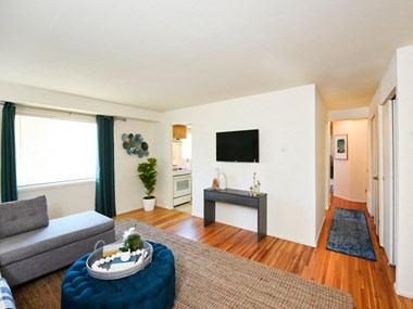2600 W. Patapsco Avenue Studio-3 Beds Apartment for Rent - Photo Gallery 1