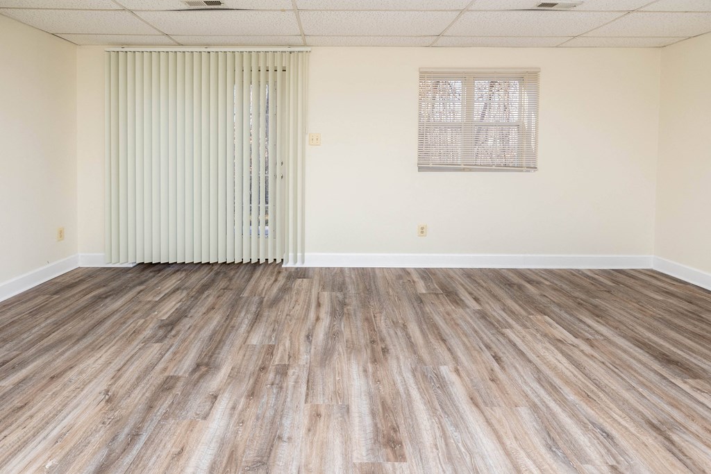 Engineered Wood Flooring at Village of Pine Run Apartments & Townhomes*, Baltimore, MD, 21244