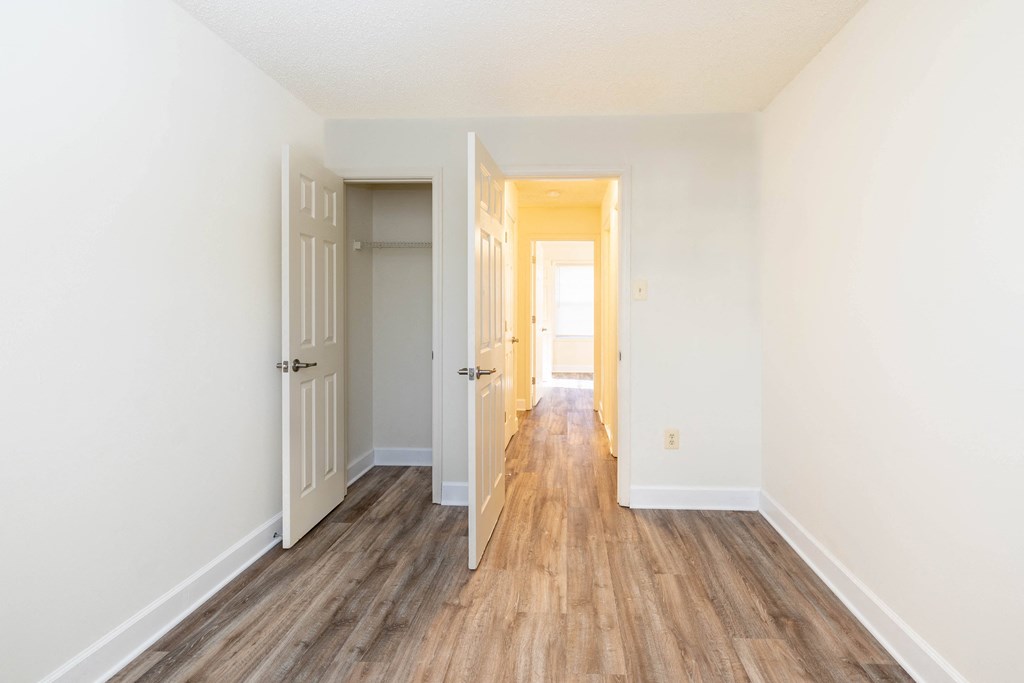 Bathroom View at Village of Pine Run Apartments & Townhomes*, Baltimore