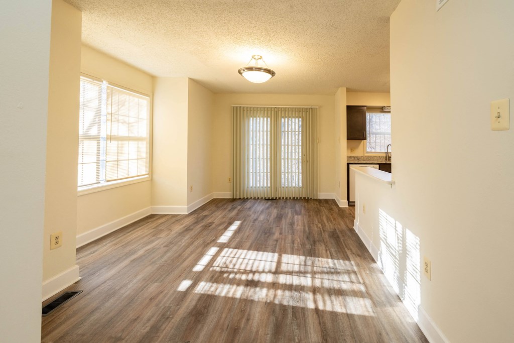 Dinning Room at Village of Pine Run Apartments & Townhomes*, Baltimore