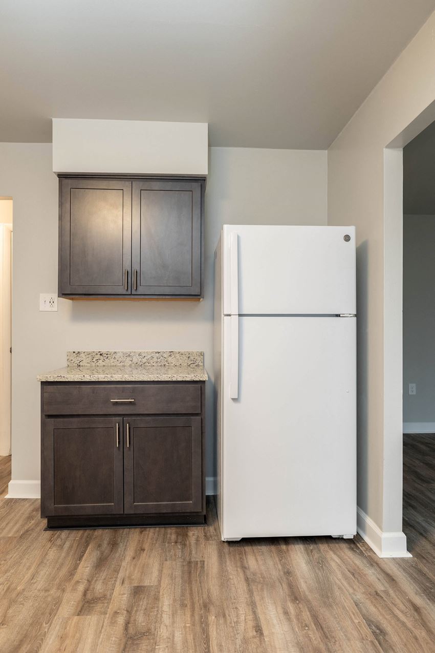 Spacious Kitchen Spacious Kitchen at Cub Hill Apartments, Baltimore, 21234 - Photo Gallery