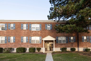 8703 Loch Bend Drive 1 Bed Apartment for Rent - Photo Gallery 1