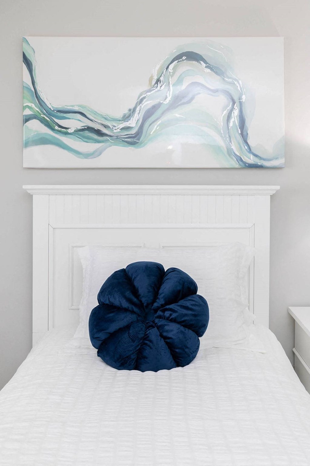 a bedroom with a bed and a painting on the wall at Fairbrook Park, Maryland, 21244