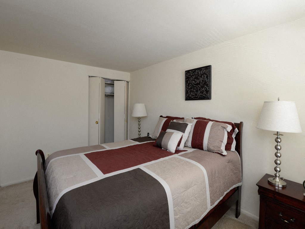 Master Bedroom at Yorktowne Townhomes Apartments, Hanover
