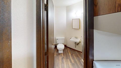 12 1/2 S 3Rd St Studio-1 Apartment for Rent